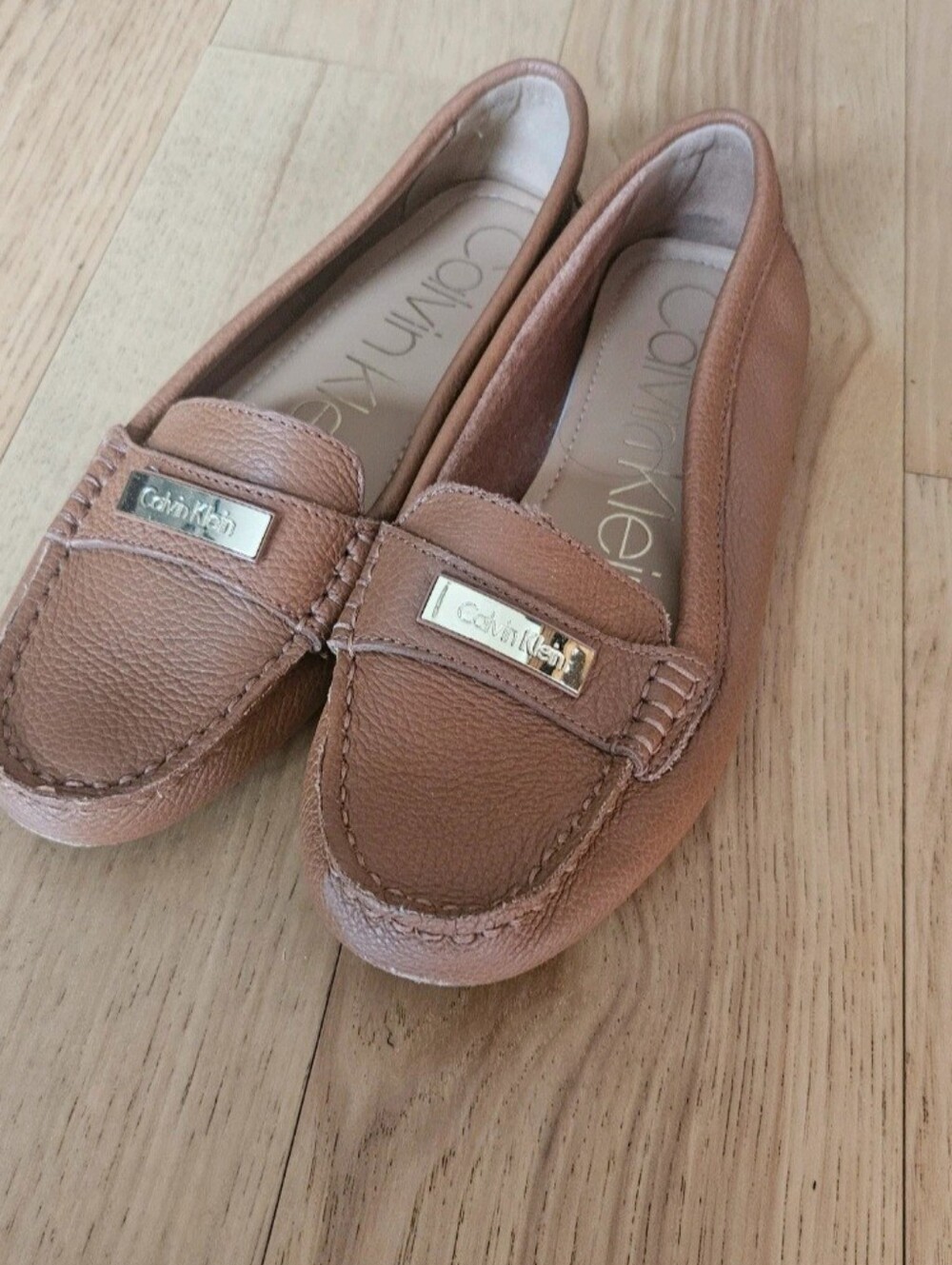 Calvin Klein Women’s Tan Leather Moccasin Loafers